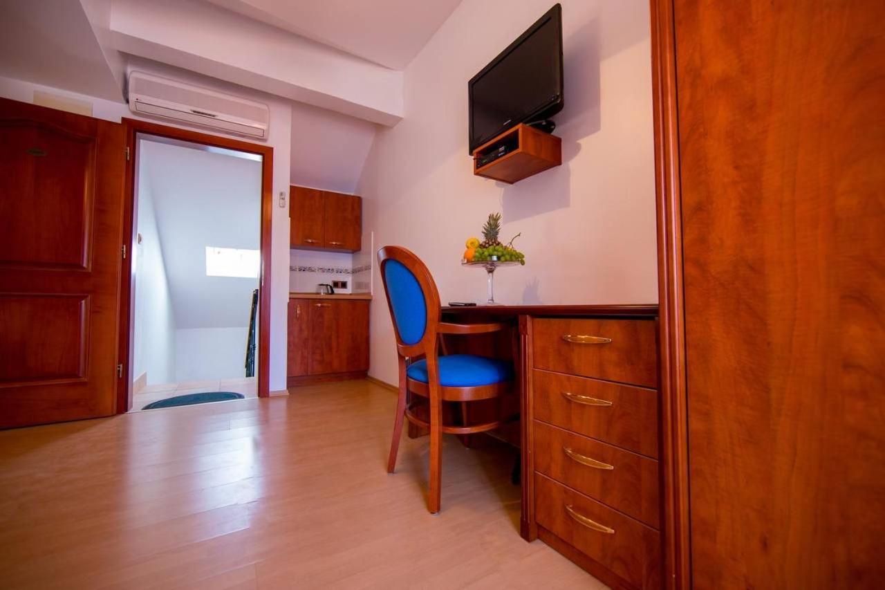 Apartments Villa Cardo Мали-Стон Экстерьер фото